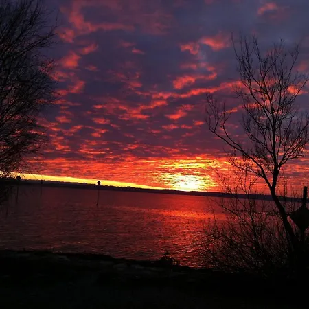 Ferienunterkunft Bella Italia * フリードリヒスハーフェン